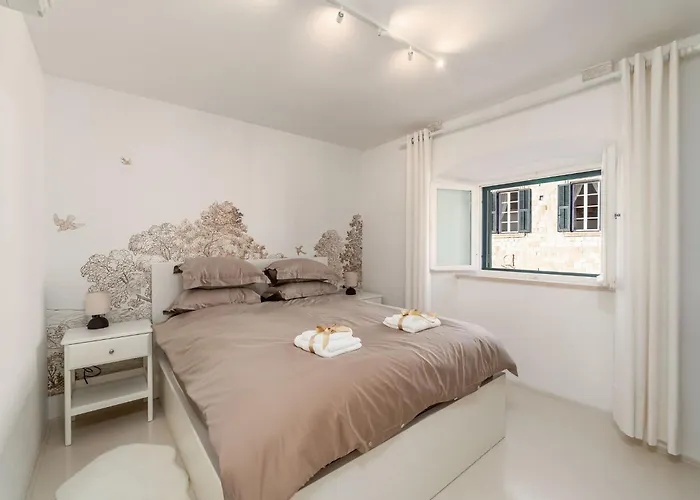 Lumin Guest House